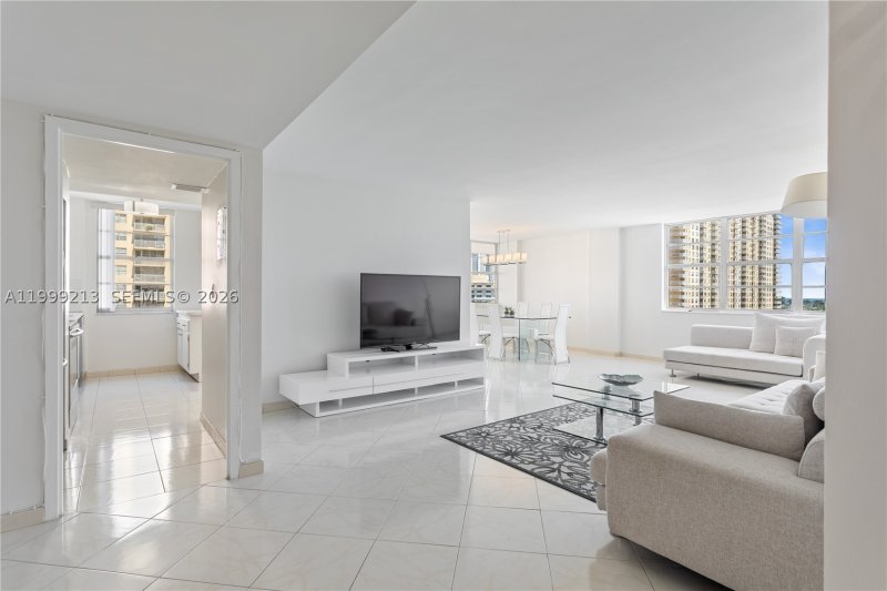 Alquiler de apartamento en Winston Towers 605