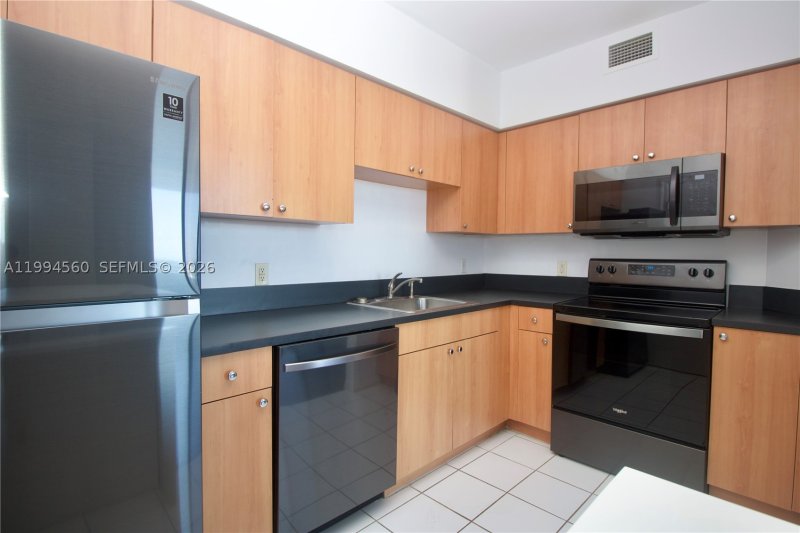Apartment for rent at Waverly 3305