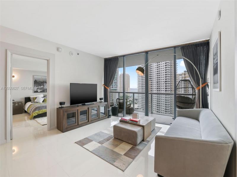Property photo # 6