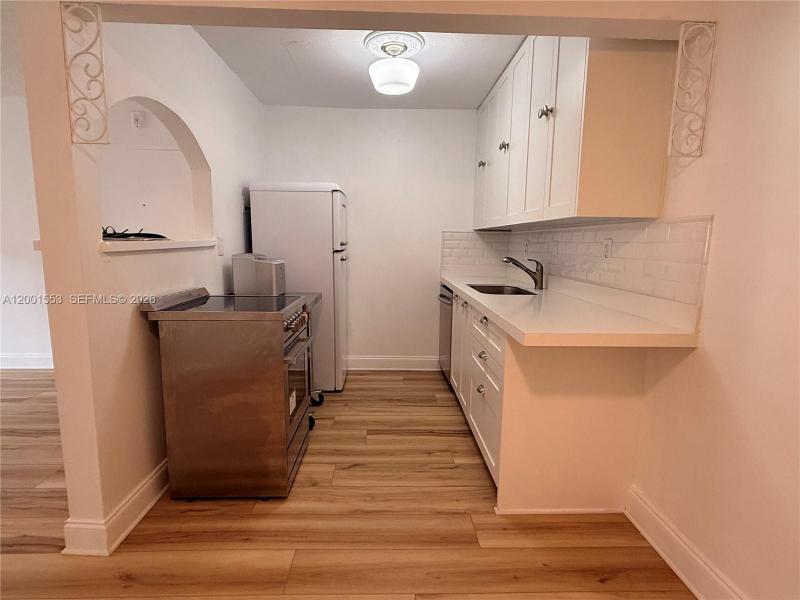 Property photo # 4