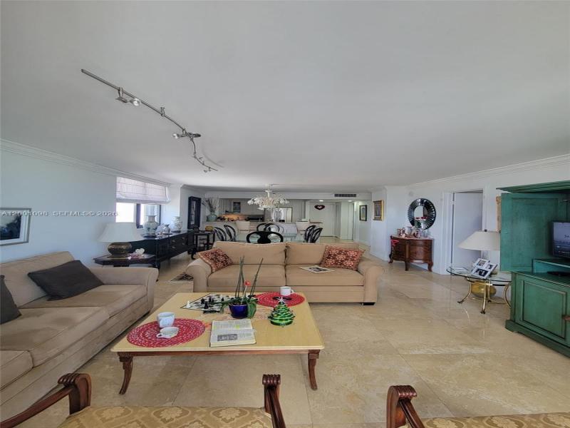 Comprar apartamento en Oceanfront Plaza 1601
