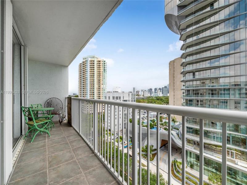 Comprar apartamento en Brickell Biscayne 12B
