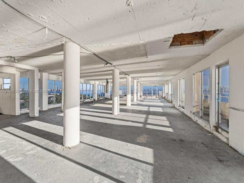 Comprar apartamento en Bayshore Yacht Tennis Club PENTHOUSE