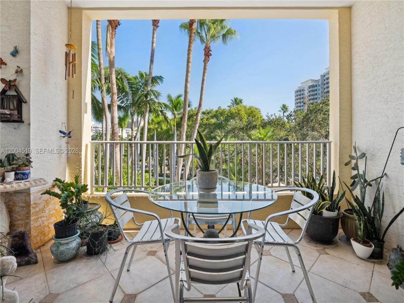 Ocean Club Resort Villa Two Apt #310