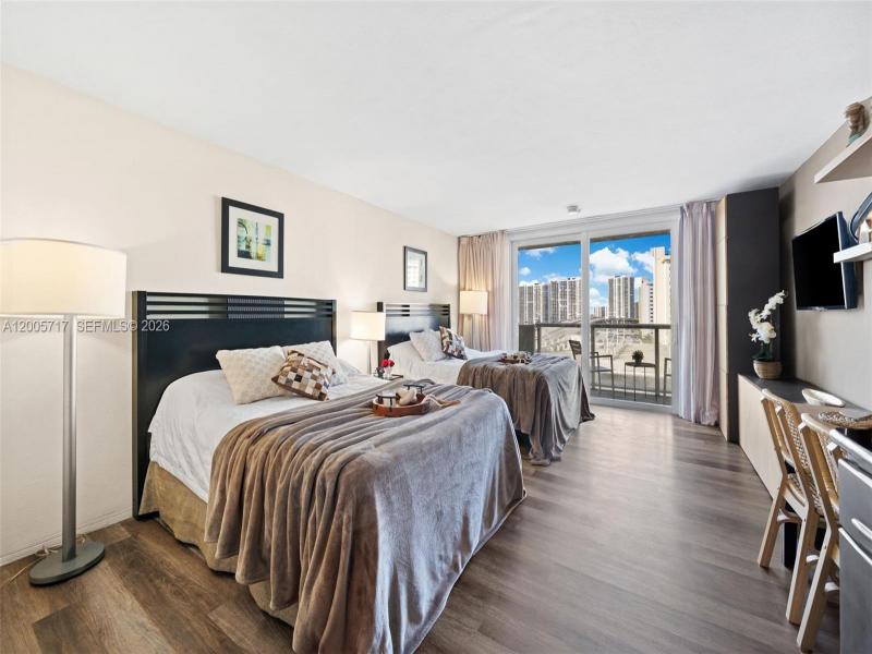 Comprar apartamento en Aventura Beach Club 736