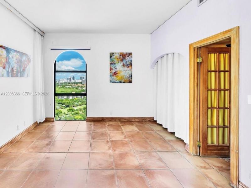 Comprar apartamento no Coronado I PH22