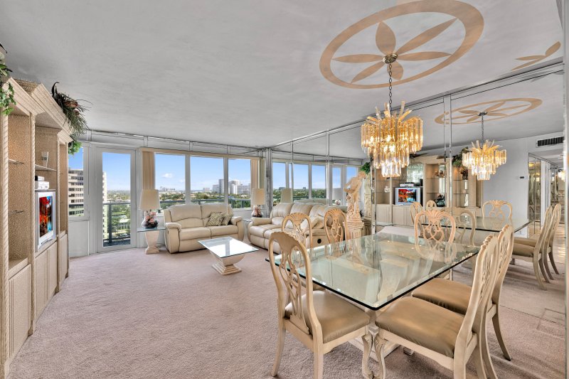 Condo for sale at Coral Ridge Towers 1406