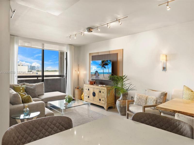 Parc Plaza Apt #8F