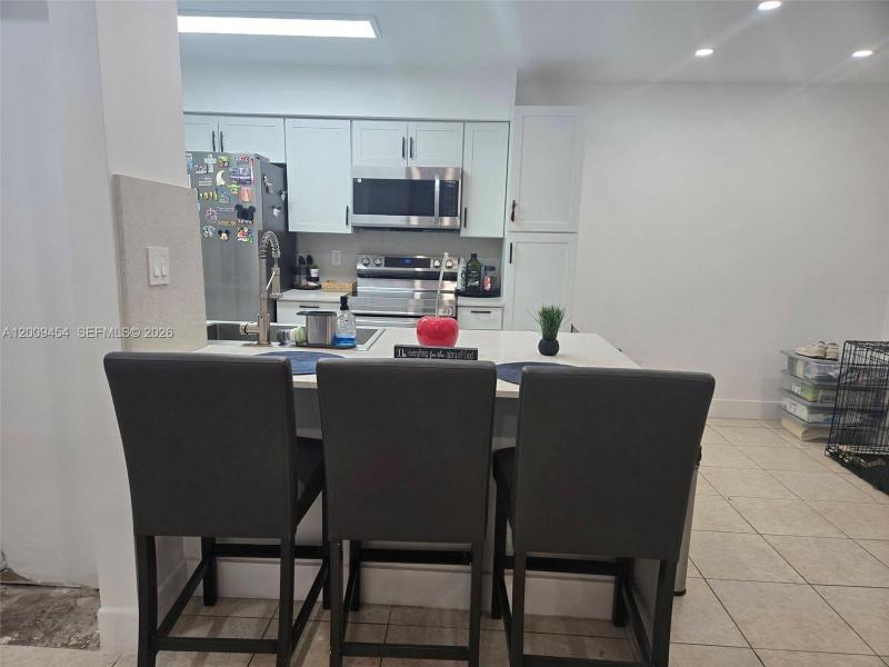 Property photo # 9