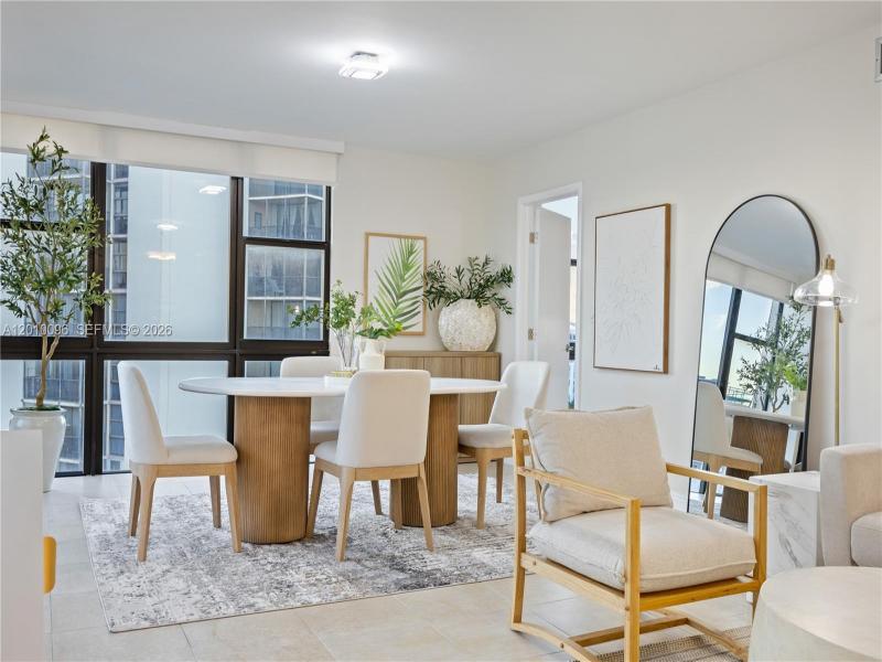 Comprar apartamento no Coronado I 1239
