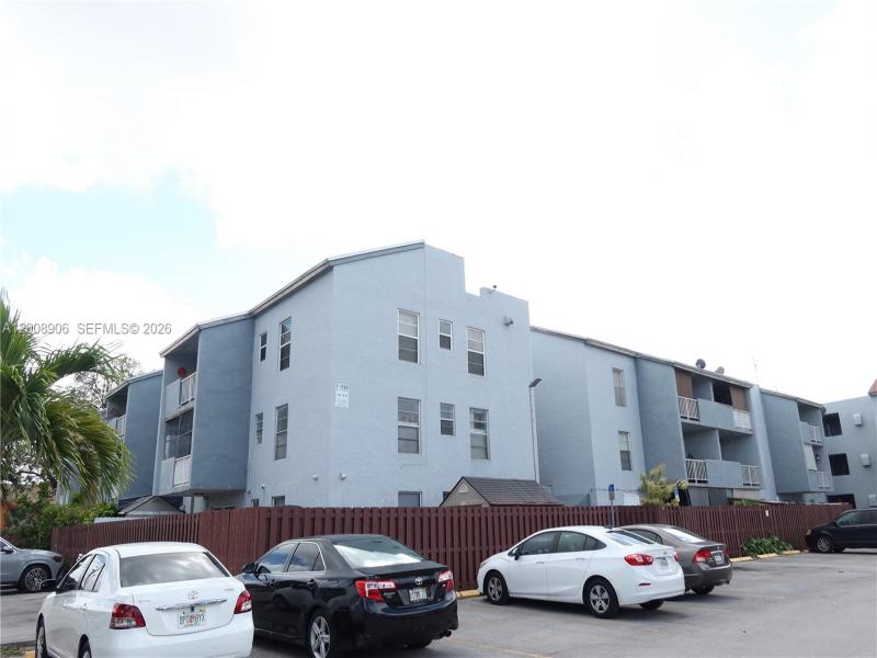 Property photo # 4
