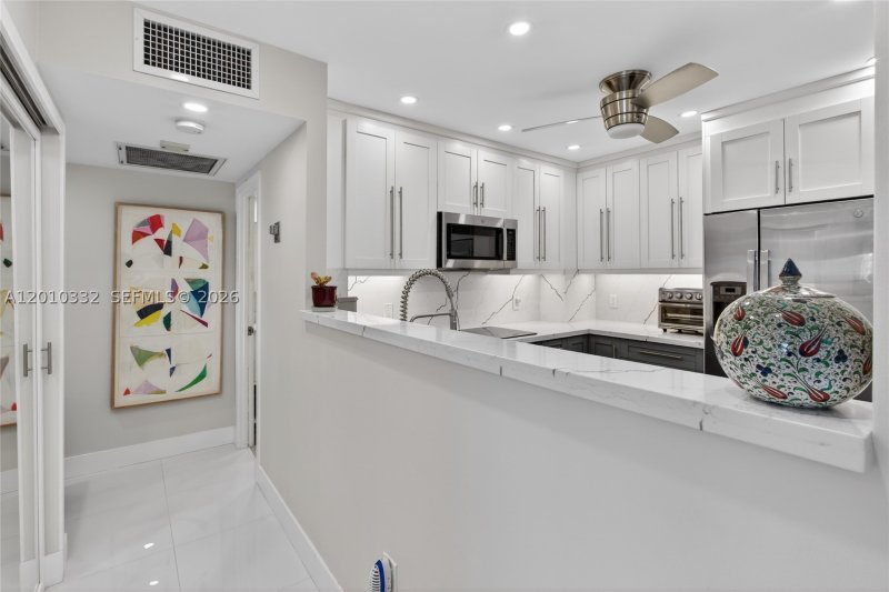 Condo for sale at The Hemispheres 22H