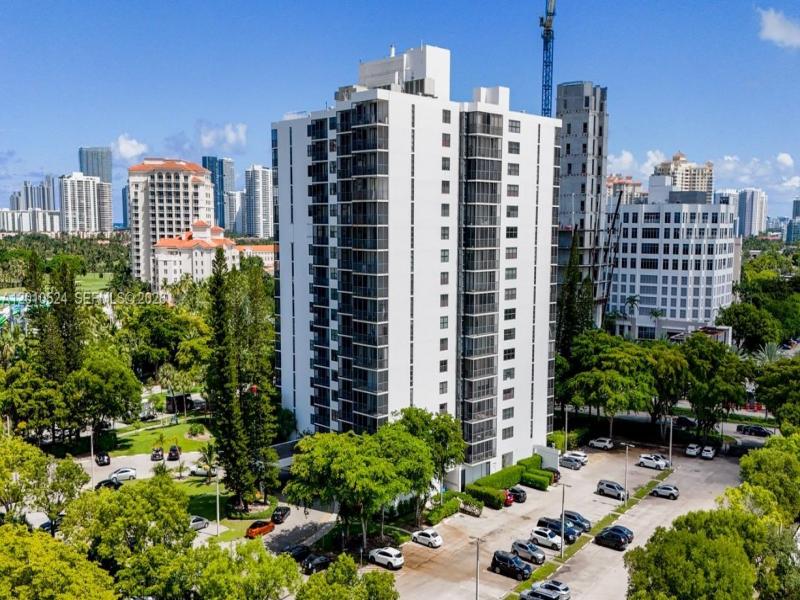 Bonavida Apt #504