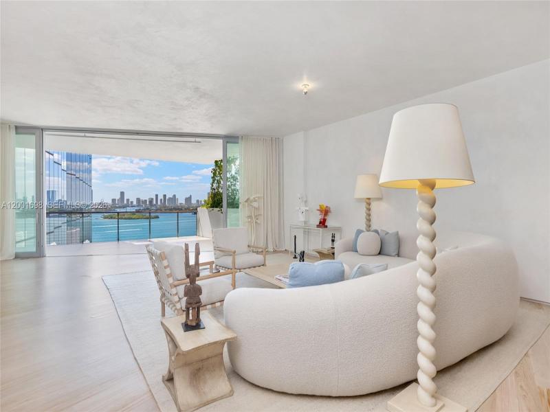 Comprar apartamento en Monad Terrace 11E