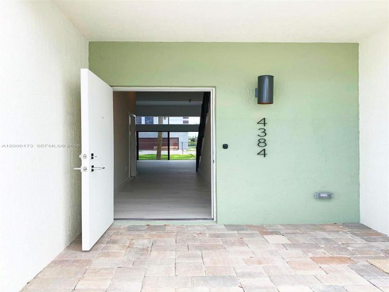 Property photo # 7
