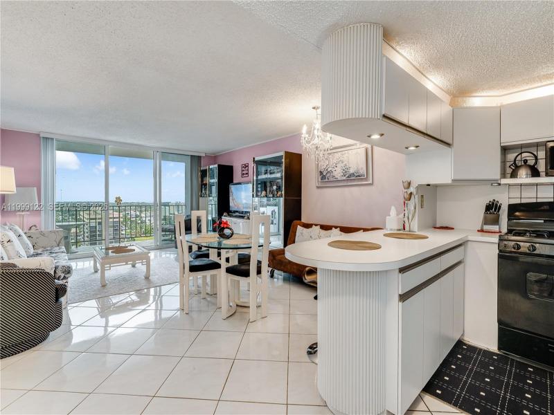 Apartment for rent at Parker Plaza Estates 1903