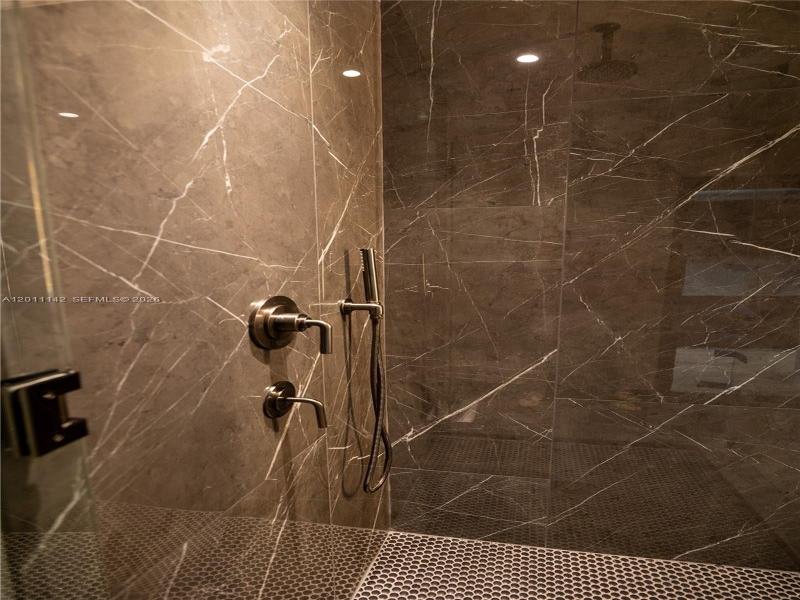 Comprar apartamento no E11EVEN Hotel & Residences 5306