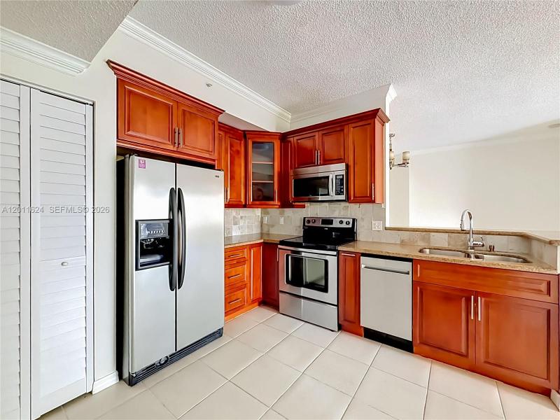 Property photo # 4