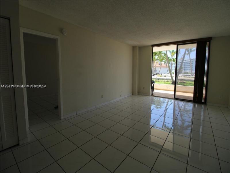 Comprar apartamento en Sailboat Cay 404