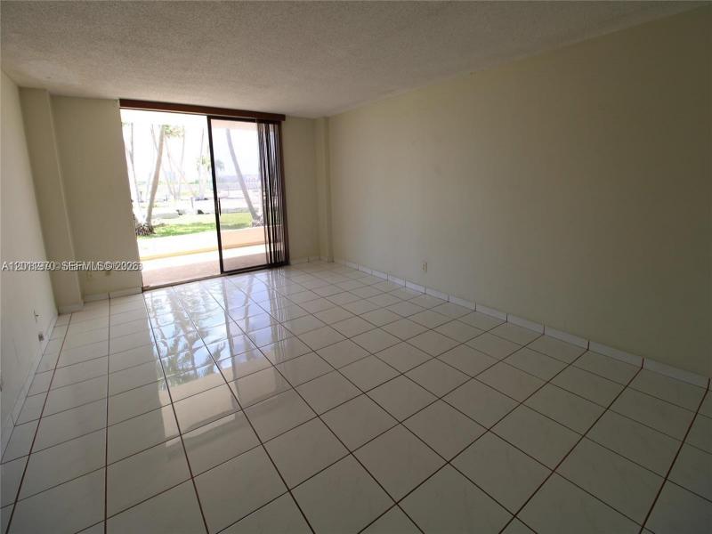 Comprar apartamento en Sailboat Cay 404