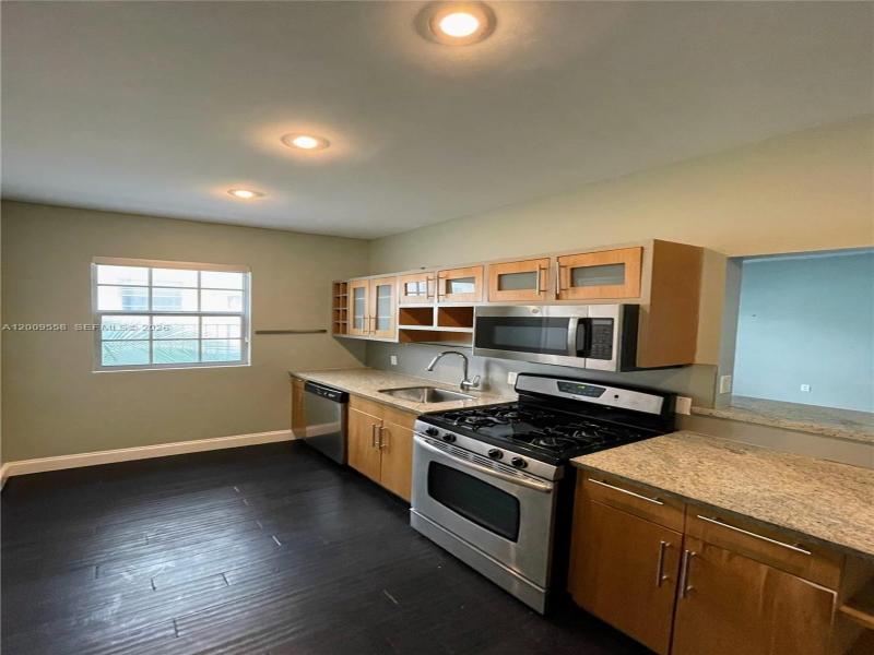 Property photo # 3