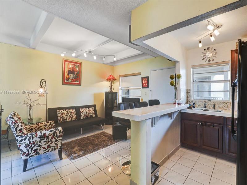 Property photo # 9