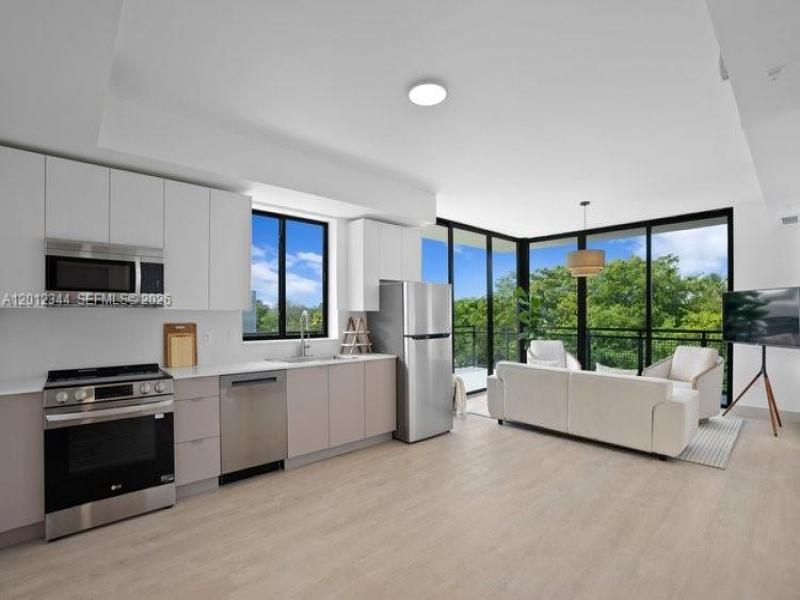 Property photo # 3
