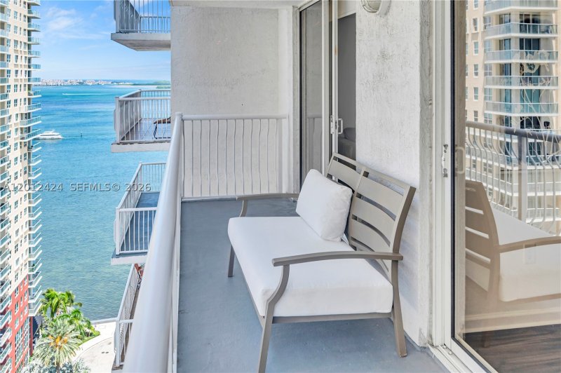 Condo for sale at The Club At Brickell Bay 2304