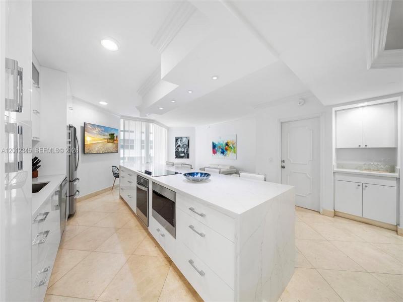 Property photo # 9