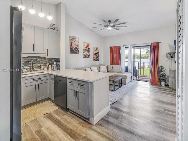 Property photo # 4