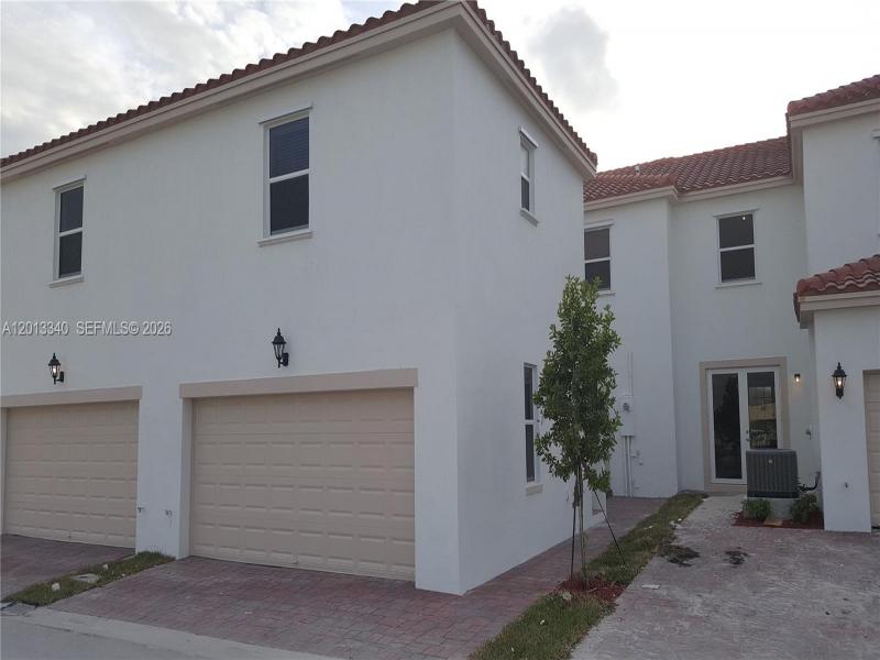 Property photo # 4