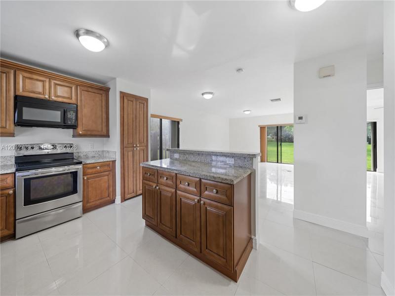 Property photo # 0