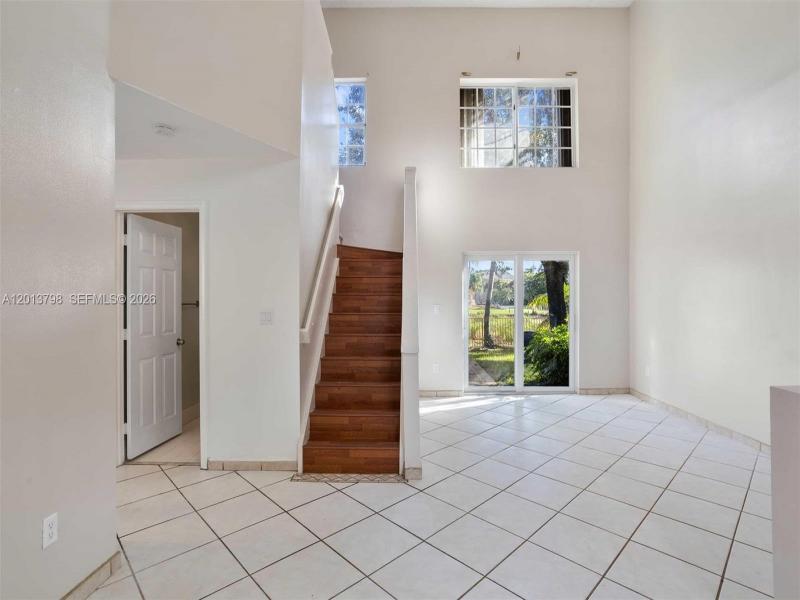 Property photo # 6
