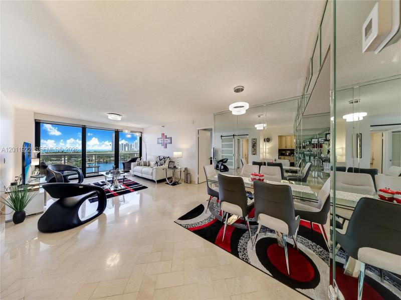 Comprar apartamento en Waterview 1146