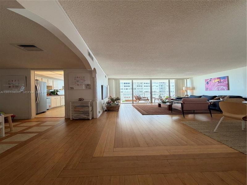 Condo for sale at Del Prado South Tower 601