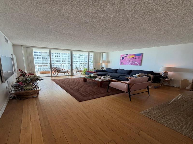 Condo for sale at Del Prado South Tower 601