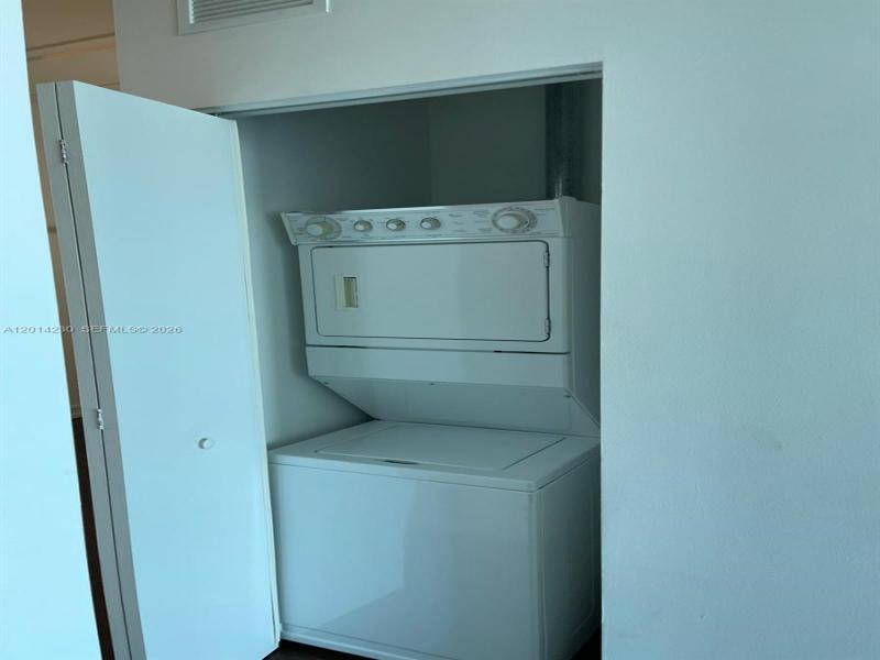 Comprar apartamento en Uptown Marina Lofts 602