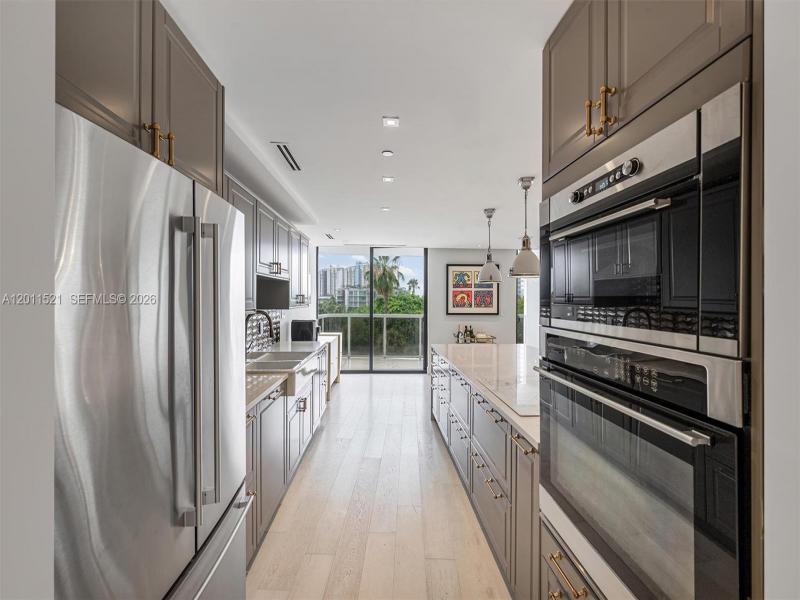 Condo for sale at Nine Island Avenue 514