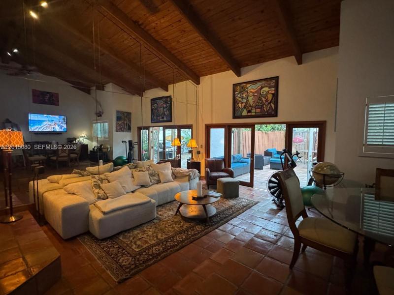 Property photo # 8