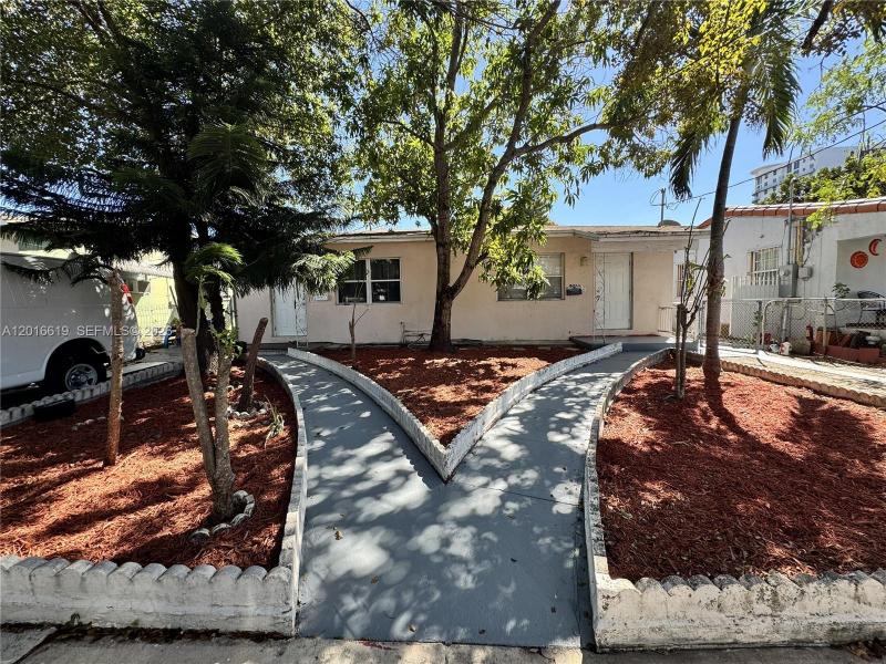 Property photo # 0