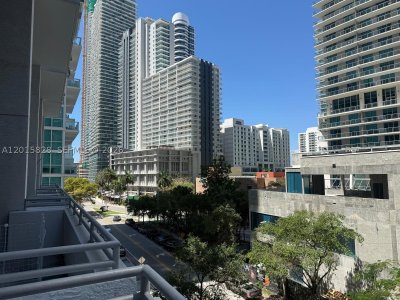 Avenue on Brickell 1050 Tower Apt #412