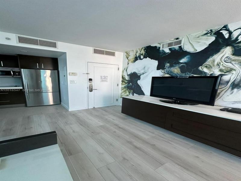 Comprar apartamento en Sole 2006