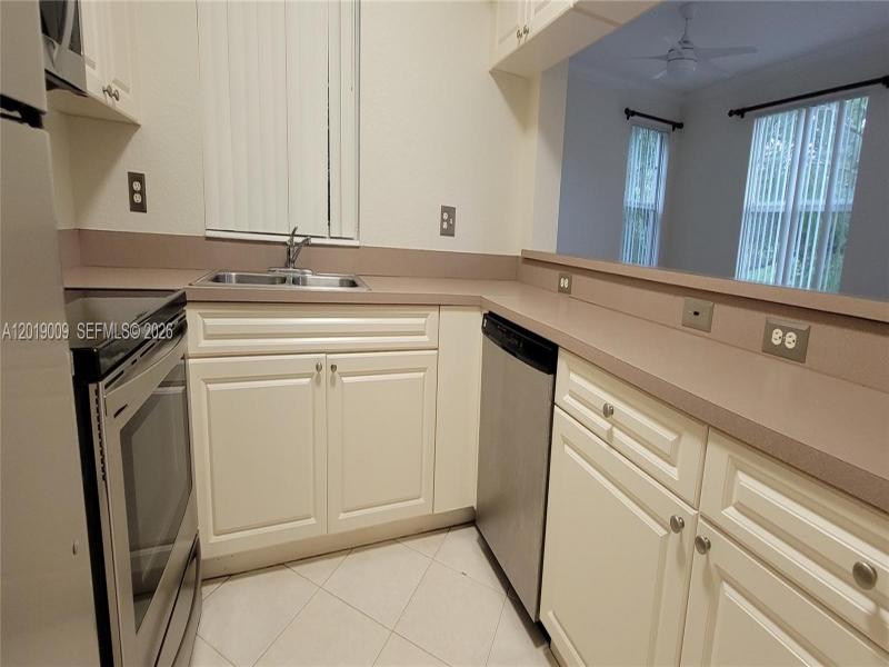 Property photo # 8
