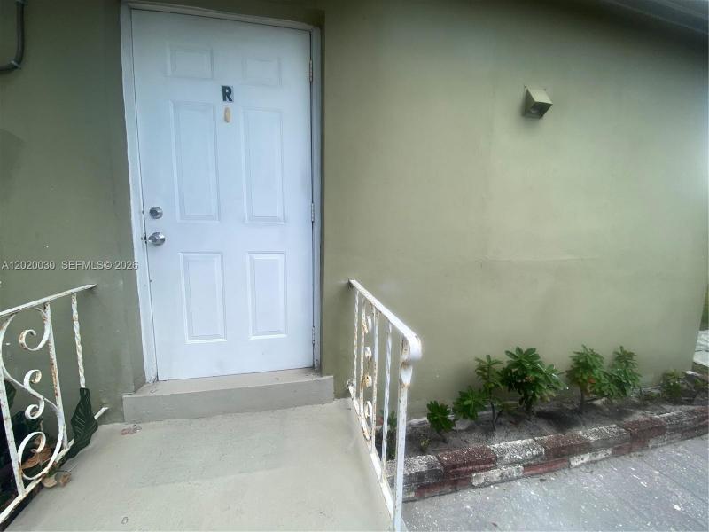 Property photo # 0