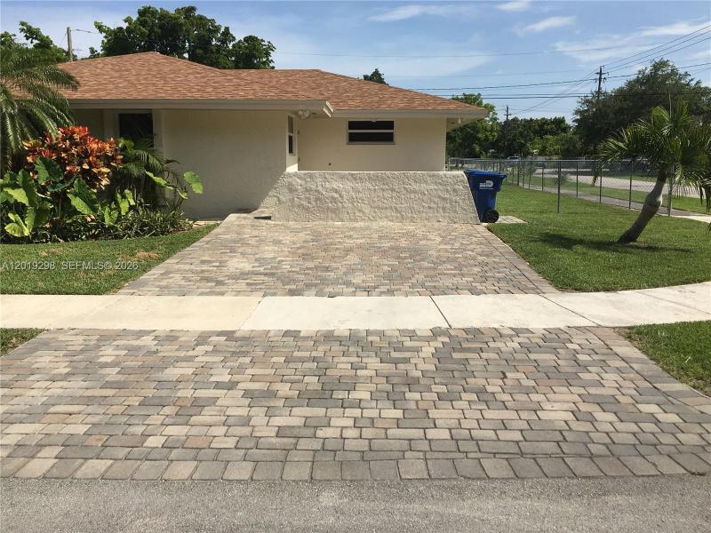 Property photo # 9