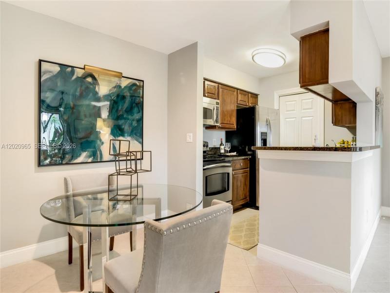 Property photo # 9