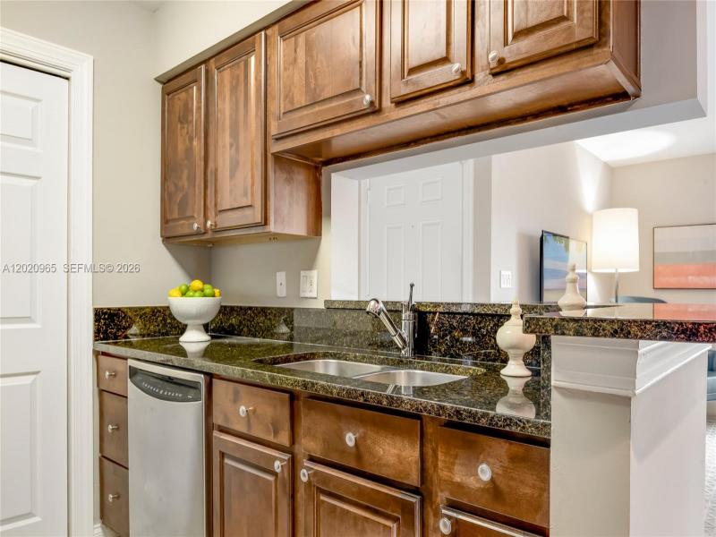 Property photo # 8