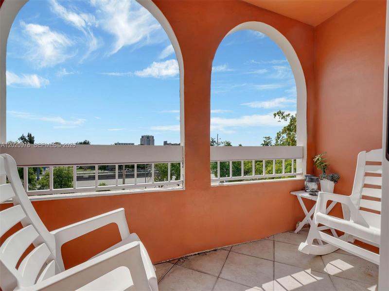 Property photo # 9