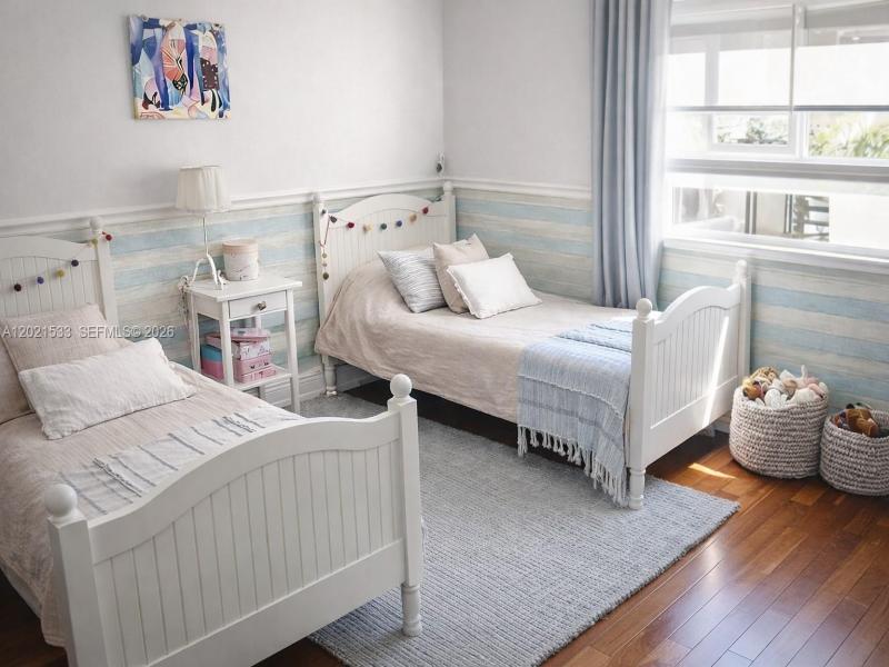 Property photo # 6