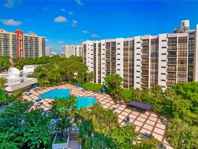 Comprar apartamento en Plaza of the Americas 1018